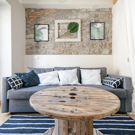 Gem Of The Lake - Luxury Apartment Como Old Town Luaran gambar